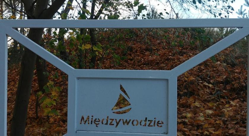 Apartament Wyspa, 2 Pokoje, Parking Gratis Międzywodzie Eksteriør bilde